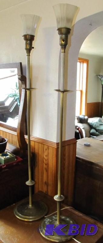 lot 15 image: 2 vintage brass floor lamps with art deco gla...