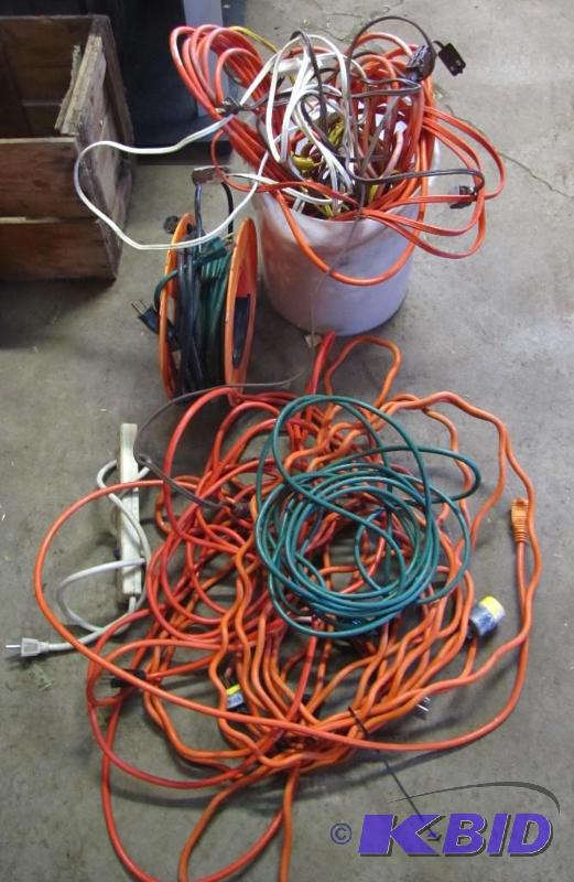 lot 175 image: Lots of Extension Cords & Power Strip. Al...