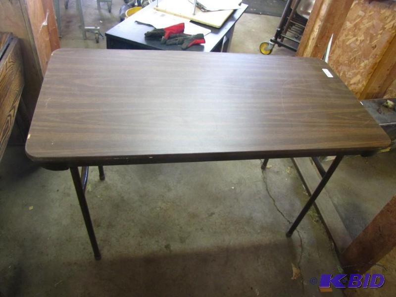lot 188 image: Large heavy duty folding table. Good conditio...