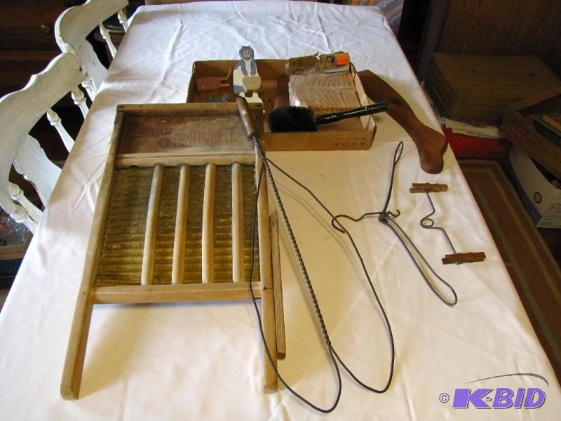lot 20 image: lot of vintage laundry room items. Washboard,...
