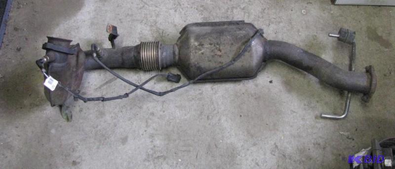lot 212 image: Car part...
