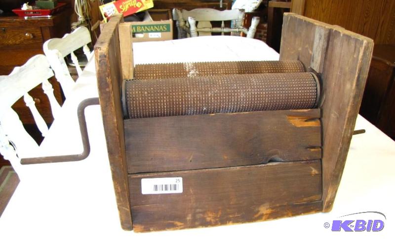 lot 25 image: Antique Lefse rollermaker. Very unique item....
