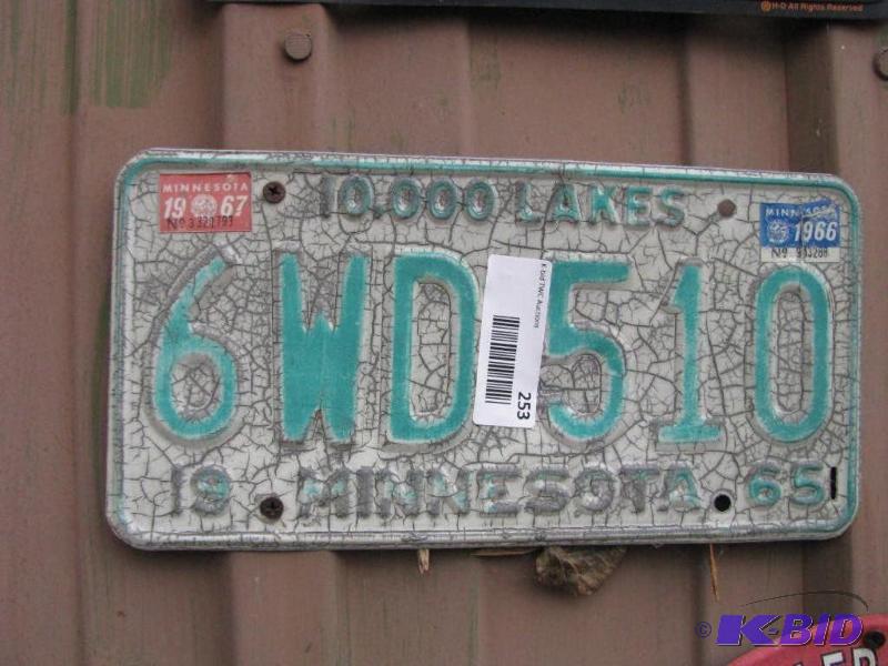 lot 253 image: Vintage MN license plate...