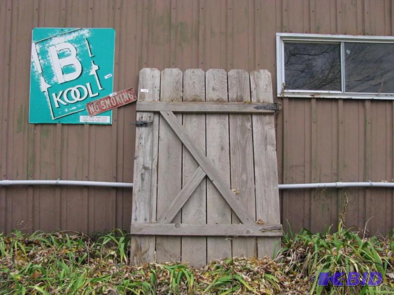 lot 260 image: Vintage wood Barn DoorGate, nice hardware...