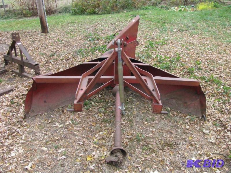 lot 269 image: farm implement, snow blower attachment Cat 1 ...