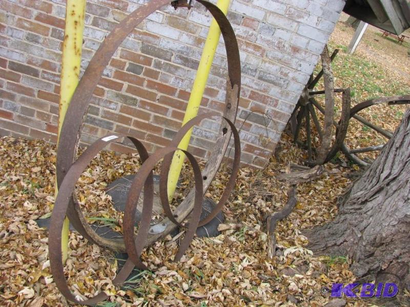 lot 277 image: Antique Iron Wagon Wheel Rings (4)...