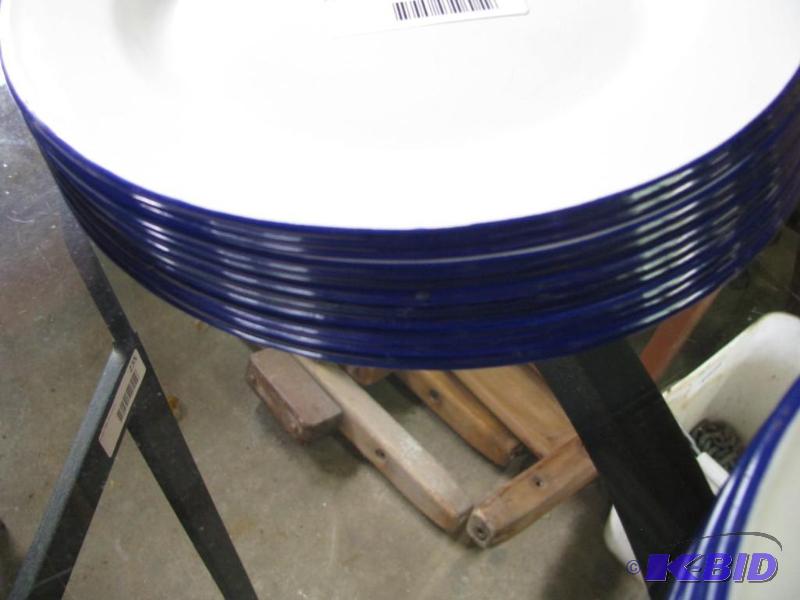 lot 284 image: Enamel Ware Plates (8). All in very good, lig...