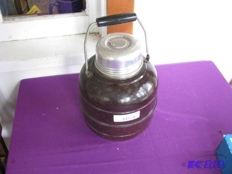lot 320 image: vintage 1922 patented Aladdin Sani-sealed the...