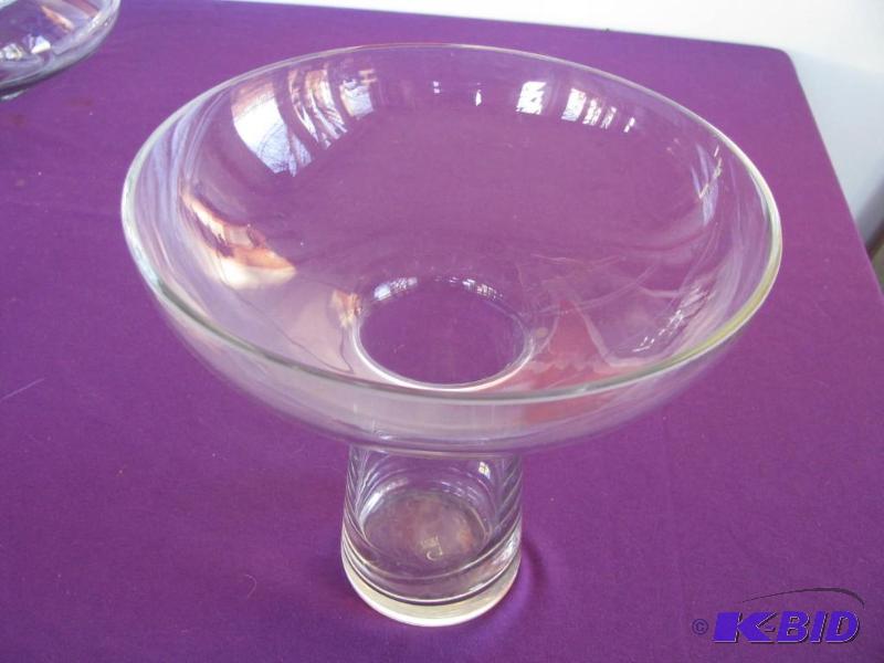 lot 352 image: tall pedestal glass vases 8" tall and 8&...