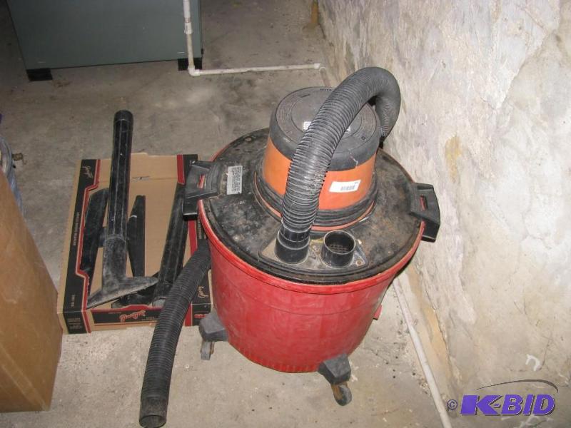 lot 401 image: craftsman sears wet vac and attachments repor...