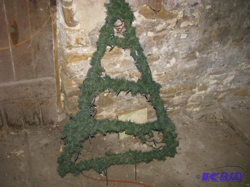 lot 409 image: triangular shaped Christmas tree metal wrappe...
