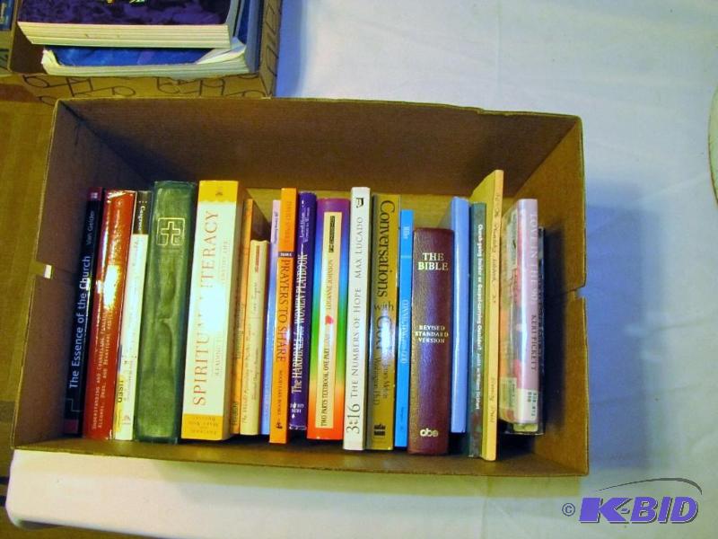 lot 475 image: lot of books...