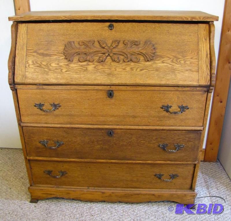 lot 5 image: Antique DresserDesk. Very nice condition &am...