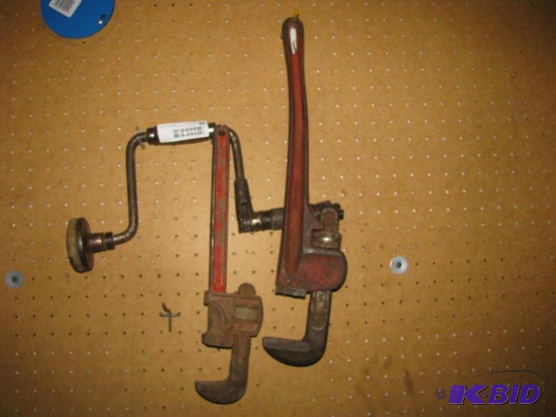 lot 69 image: Vintage Brace and two pipe wrenches, nice sha...