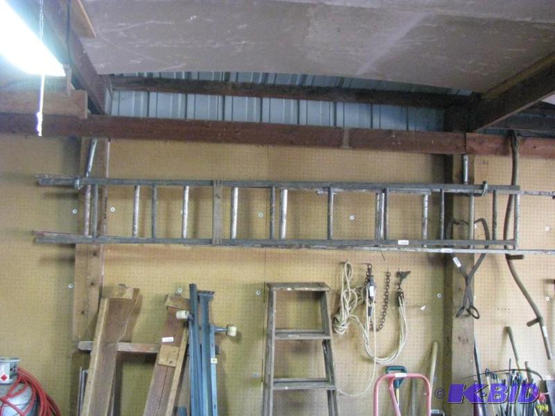 lot 79 image: Vintage Wood Ladder, approx. 15 ft....