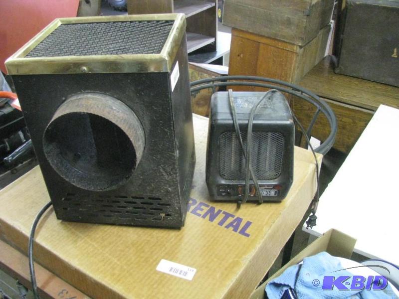 lot 97 image: 2 older Electric Heaters, working condition p...