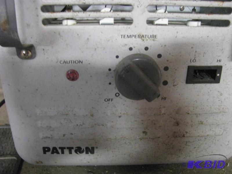 lot 98 image: Electric Heater, works per consigner....