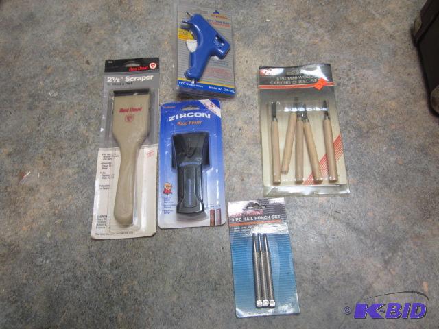 lot 110 image: Lot of miscellaneous tools....