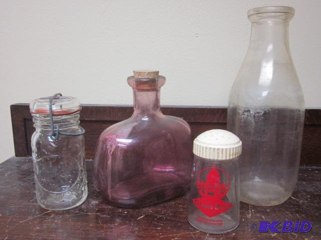 lot 129 image: Lot of (4) old bottles....