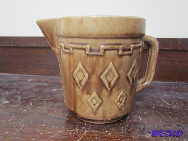 lot 147 image: Art Deco pottery pitcher, unmarked, no cracks...