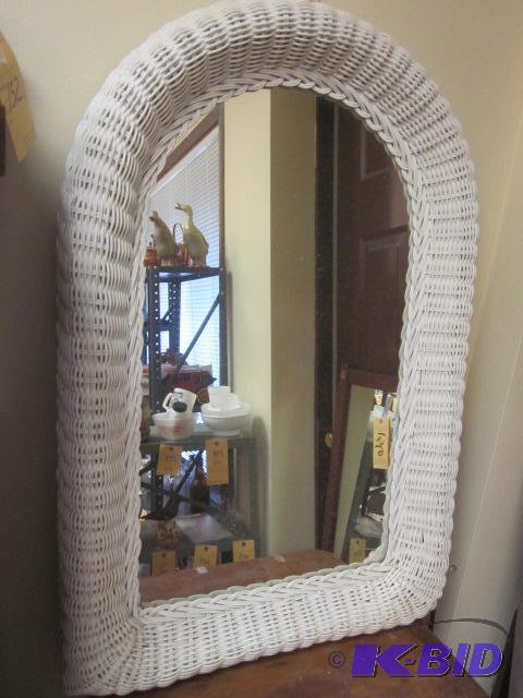 lot 151 image: Mirror