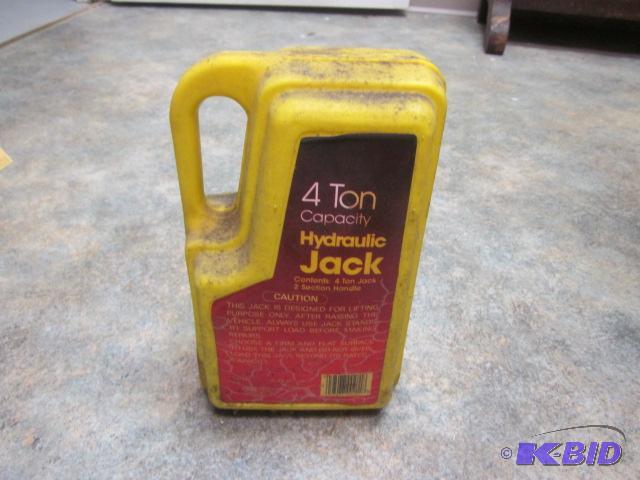 lot 42 image: 4 ton hydraulic jack....