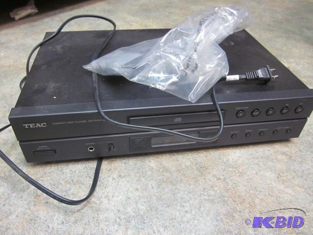lot 75 image: TEAC CD player with remote. ...
