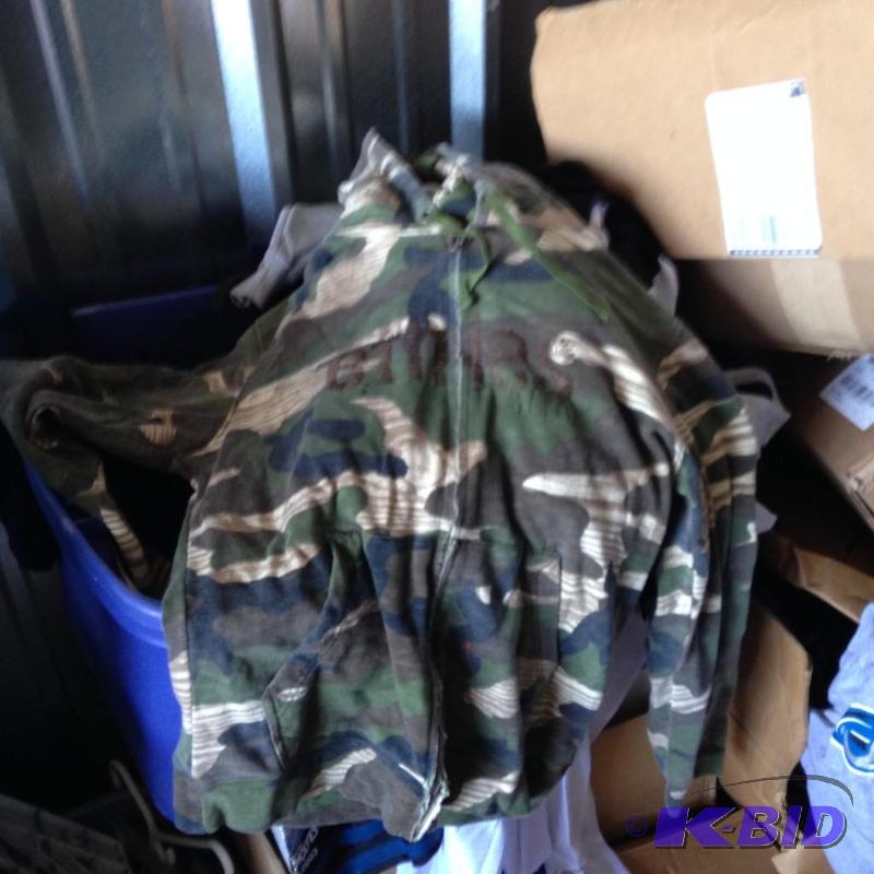 3 Mens Etnies Jackets