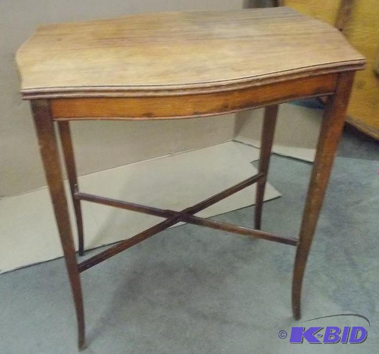 Accent Table