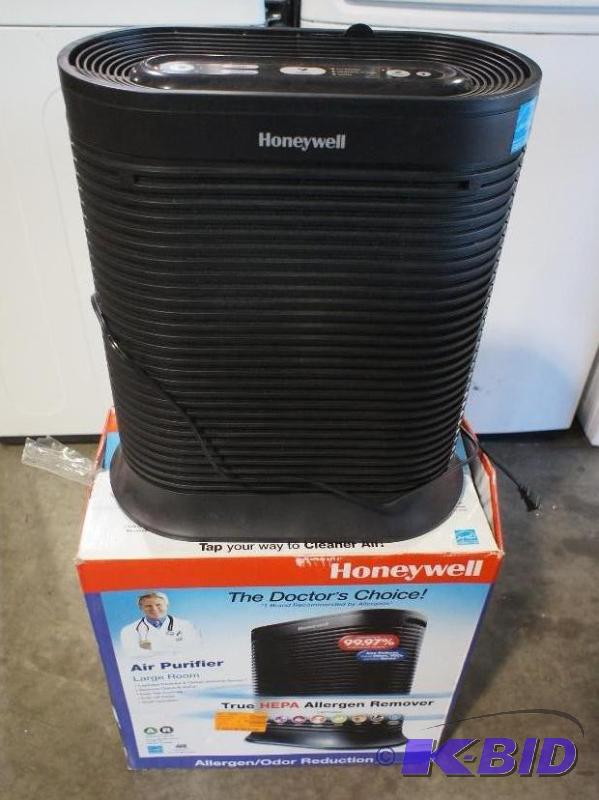 Honeywell Air Purifier. Model #HA202BH2. Test...