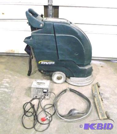 lot 169 image: Speed Scrub 1701 Plus Scrubber Machine   Come...