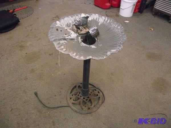lot 193 image: Bird Bath   Includes water pump ...