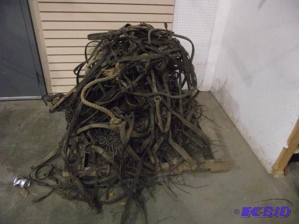 lot 31 image: Large Quantity of Vintage Leather Horse Acces...