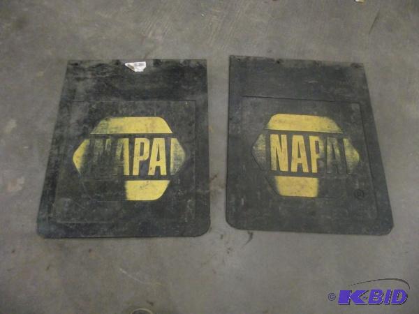 lot 43 image: Napa Mud Flaps   14" x 24" x 30&qu...