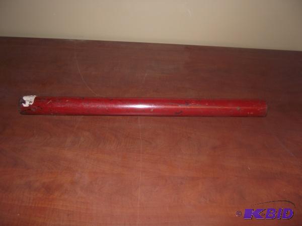 lot 73 image: Post Pounder...