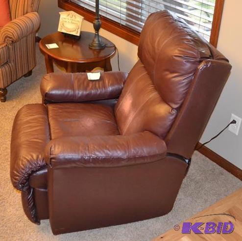 lot 13 image: Recliner rocker, reclines and rocks but does ...