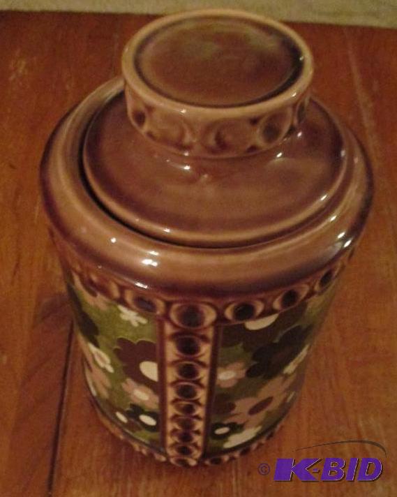 lot 66 image: Vintage ceramic cookie jar- flower motif...