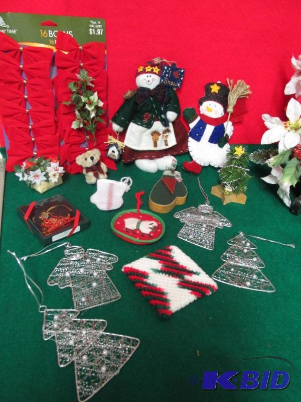 Nice Lot of Holiday Decorations