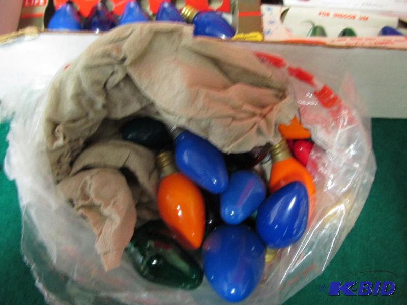 Large Lot of Larger Bulbs