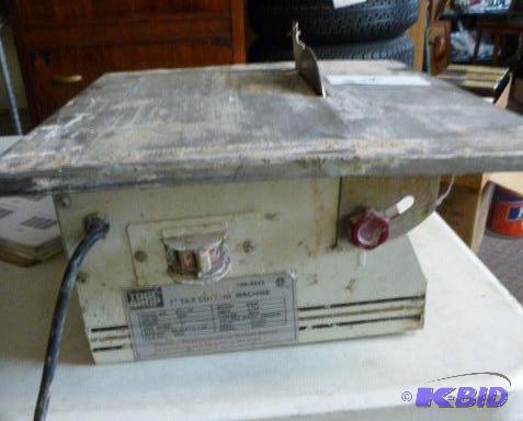 lot 130 image: Tool Shop Tile Saw Tested and works....