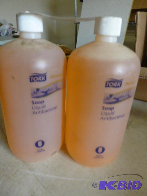lot 135 image: Two Bottles of Tork Premium Antibacterial Liq...