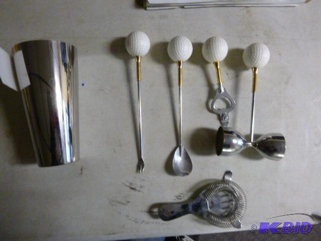 lot 161 image: Liquor Shaker Set...