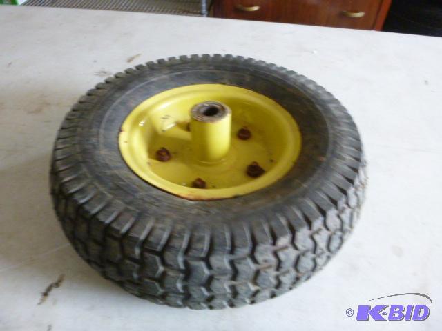 lot 198 image: Dolly Tire and Rim 13X5.00-6...