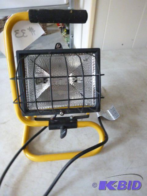 lot 33 image: Halogen Work Light...