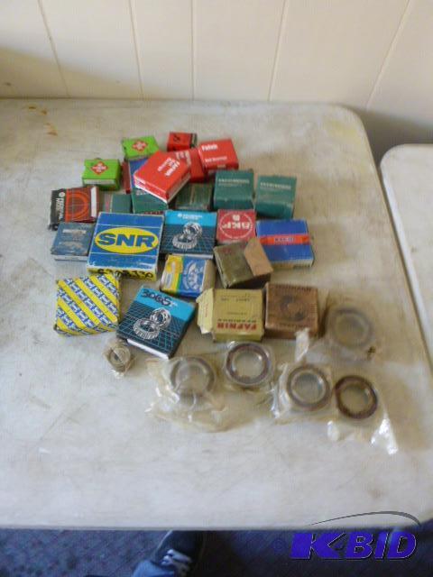 lot 73 image: Box of Miscellaneous Bearings...