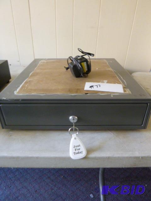 lot 77 image: Cash Drawer With key, manual and electric ope...