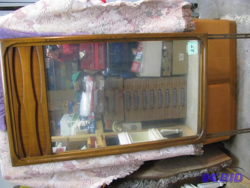 lot 27 image: Mid century modern Bed and matching mirror. T...