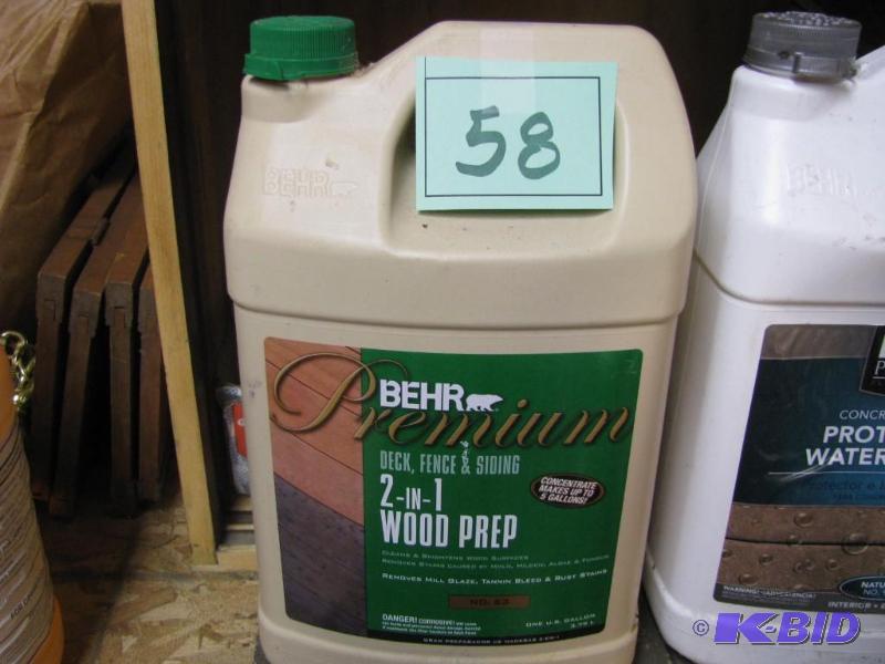lot 58 image: Behr premium deck, fence and siding 2-in-1 wo...