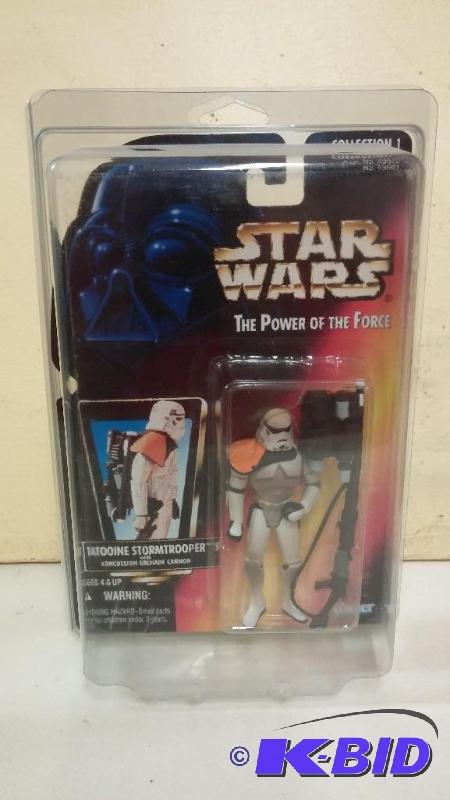 STAR WARS SANDTROOPER RED CARD NEVER BEEN OPE...