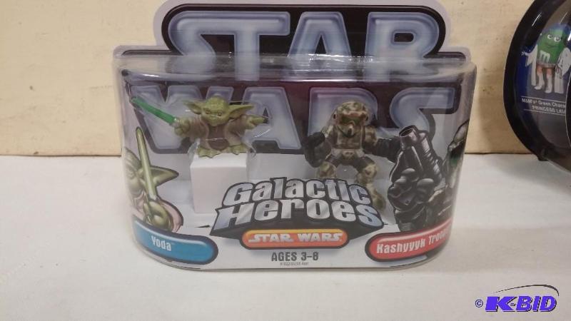 STAR WARS GALACTIC HEROES YODA AND KASHYYK TR...